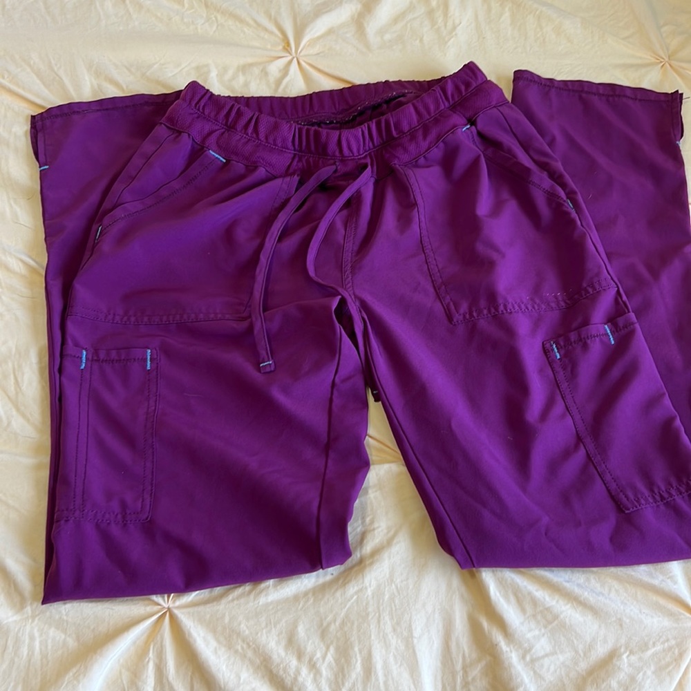Womens scrub pants! Sizes XS,S. Butter soft and scrubstar!